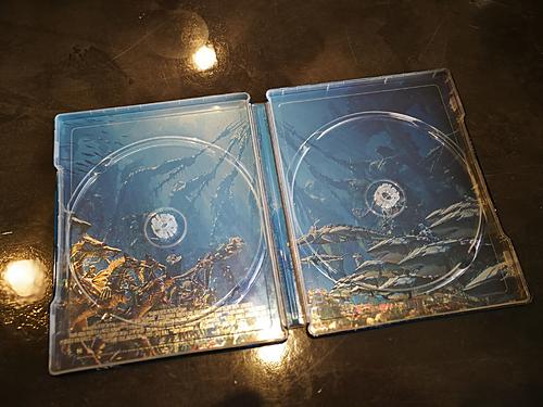 Klicke auf die Grafik für eine vergrößerte Ansicht

Name: Aquaman-steelbook-fnac-3.jpg
Ansichten: 93
Größe: 316,5 KB
ID: 92257