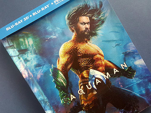 Klicke auf die Grafik für eine vergrößerte Ansicht

Name: fotografias-del-digibook-de-aquaman-en-blu-ray-3d-original.jpg
Ansichten: 114
Größe: 301,0 KB
ID: 95902