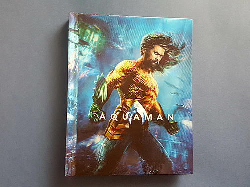 Klicke auf die Grafik für eine vergrößerte Ansicht

Name: fotografias-del-digibook-de-aquaman-en-blu-ray-3d-original.jpg
Ansichten: 126
Größe: 215,4 KB
ID: 95905