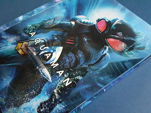 Klicke auf die Grafik für eine vergrößerte Ansicht

Name: fotografias-del-digibook-de-aquaman-en-blu-ray-3d-original.jpg
Ansichten: 112
Größe: 277,8 KB
ID: 95907