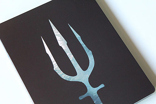 Klicke auf die Grafik für eine vergrößerte Ansicht

Name: fotografias-del-steelbook-ilustrado-de-aquaman-en-blu-ray-original7.jpg
Ansichten: 96
Größe: 104,1 KB
ID: 96725