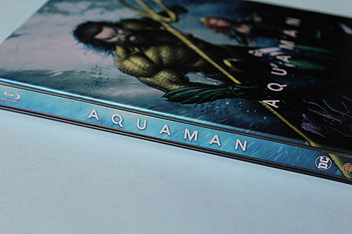 Klicke auf die Grafik für eine vergrößerte Ansicht

Name: fotografias-del-steelbook-ilustrado-de-aquaman-en-blu-ray-original9.jpg
Ansichten: 92
Größe: 120,5 KB
ID: 96727