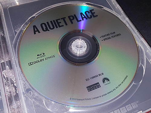 Klicke auf die Grafik für eine vergrößerte Ansicht

Name: fotografias-del-steelbook-con-libreto-de-un-lugar-tranquilo-en-blu-ray-original23.jpg
Ansichten: 77
Größe: 185,4 KB
ID: 98913
