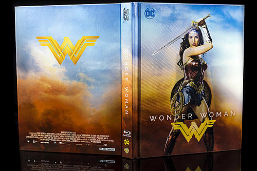 Klicke auf die Grafik für eine vergrößerte Ansicht

Name: fotografias-del-digibook-de-wonder-woman-en-blu-ray-3d-y-2d-original9.jpg
Ansichten: 138
Größe: 173,2 KB
ID: 126113