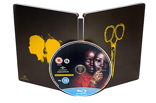 Klicke auf die Grafik für eine vergrößerte Ansicht

Name: fotografias-del-steelbook-de-nosotros-en-blu-ray-original15.jpg
Ansichten: 100
Größe: 120,2 KB
ID: 126502