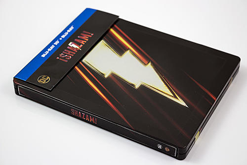 Klicke auf die Grafik für eine vergrößerte Ansicht

Name: fotografias-del-steelbook-de-shazam-en-blu-ray-3d-original.jpg
Ansichten: 108
Größe: 118,0 KB
ID: 142712