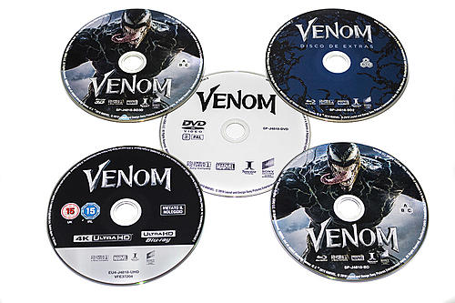 Klicke auf die Grafik für eine vergrößerte Ansicht

Name: Venom 15.jpg
Ansichten: 124
Größe: 164,8 KB
ID: 142761