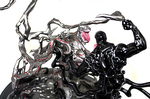 Klicke auf die Grafik für eine vergrößerte Ansicht

Name: Venom 19.jpg
Ansichten: 168
Größe: 159,7 KB
ID: 142765