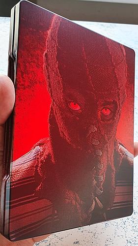 Klicke auf die Grafik für eine vergrößerte Ansicht

Name: Bright-Burn-steelbook-5.jpg
Ansichten: 183
Größe: 146,1 KB
ID: 147311