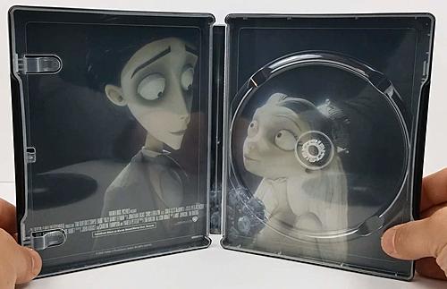 Klicke auf die Grafik für eine vergrößerte Ansicht

Name: Corpse-Bride-steelbook-US-3.jpg
Ansichten: 127
Größe: 101,0 KB
ID: 173794