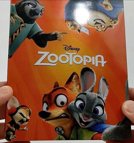 Klicke auf die Grafik für eine vergrößerte Ansicht

Name: Zootopia-steelbook-4K-BestB.jpg
Ansichten: 141
Größe: 80,6 KB
ID: 182403