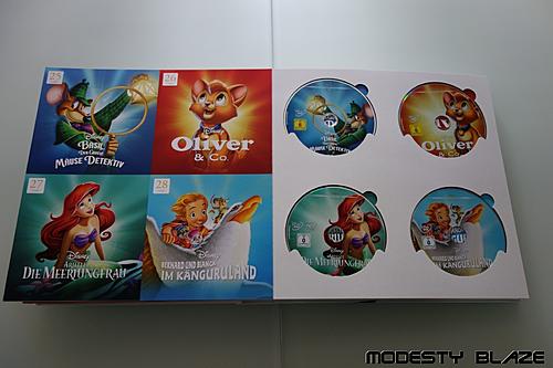 Klicke auf die Grafik für eine vergrößerte Ansicht

Name: Disney Komplettbox 10.JPG
Ansichten: 239
Größe: 253,7 KB
ID: 229573