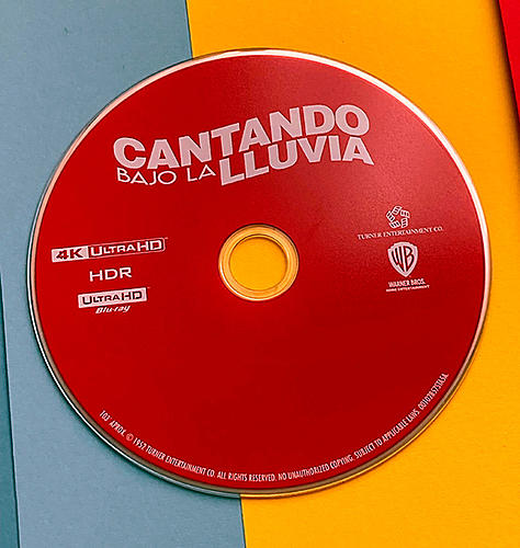 Klicke auf die Grafik für eine vergrößerte Ansicht

Name: fotografias-del-steelbook-de-cantando-bajo-la-lluvia-en-uhd-4k-y-blu-ray-original (1).jpg
Ansichten: 83
Größe: 220,8 KB
ID: 343465
