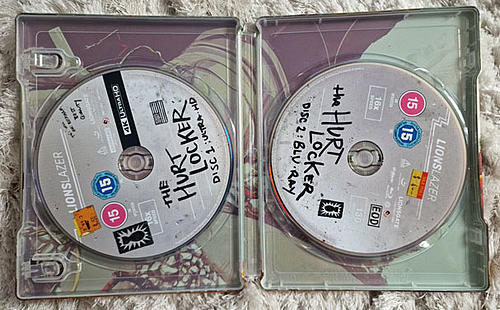 Klicke auf die Grafik für eine vergrößerte Ansicht

Name: The-Hurt-Locker-steelbook-3.jpg
Ansichten: 101
Größe: 84,2 KB
ID: 354941