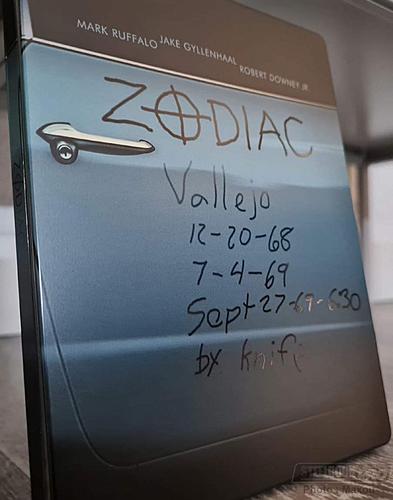 Klicke auf die Grafik für eine vergrößerte Ansicht

Name: Zodiac-steelbook-4-768x976.jpg
Ansichten: 106
Größe: 60,6 KB
ID: 357969