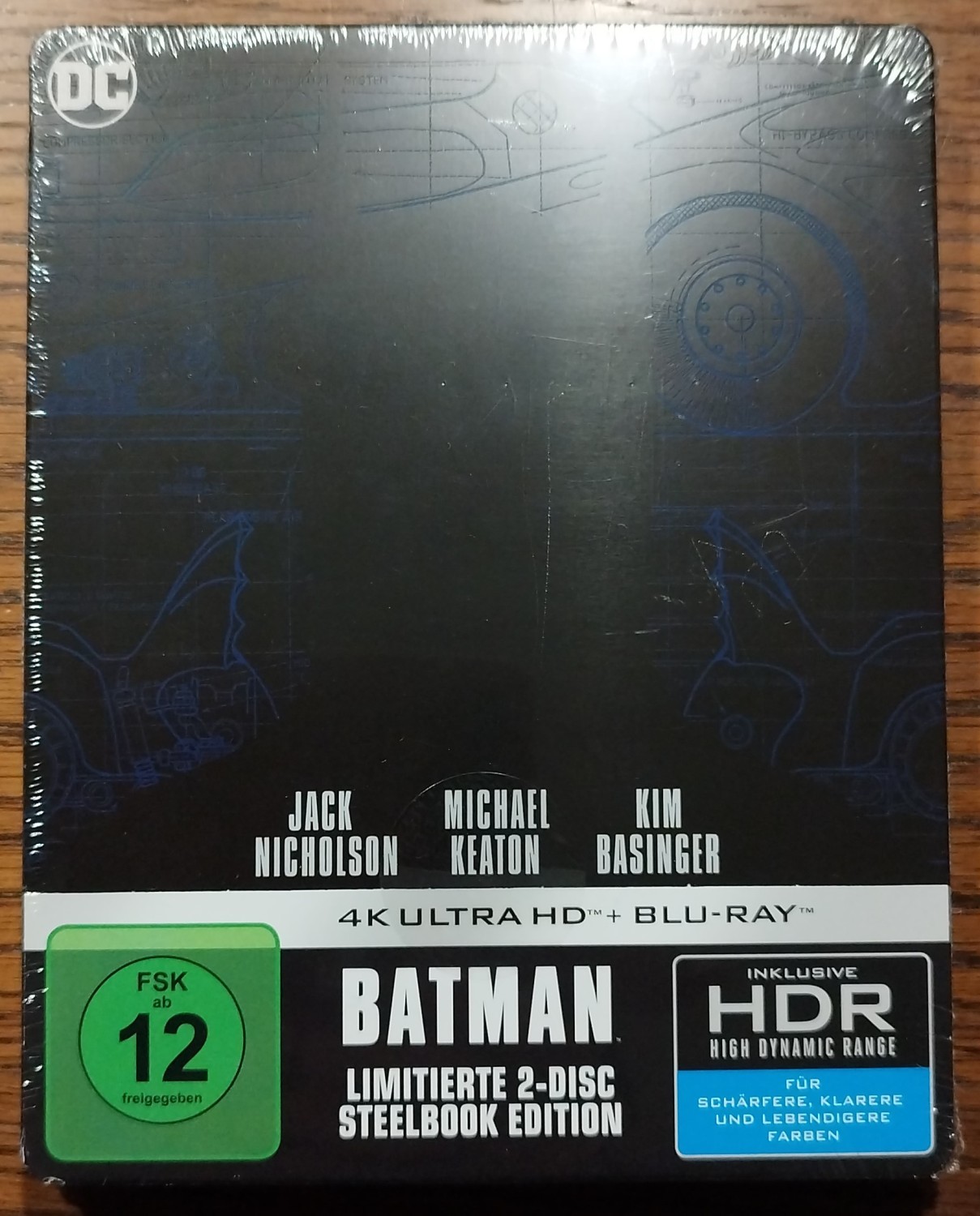 Klicke auf die Grafik für eine vergrößerte Ansicht

Name: Batman - Cover 01.jpg
Ansichten: 96
Größe: 274,3 KB
ID: 377615