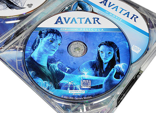 Klicke auf die Grafik für eine vergrößerte Ansicht

Name: fotografias-del-steelbook-de-avatar-en-uhd-4k-y-blu-ray-original (9).jpg
Ansichten: 42
Größe: 347,2 KB
ID: 408442