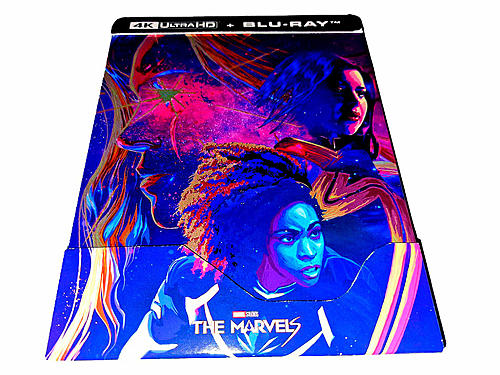 Klicke auf die Grafik für eine vergrößerte Ansicht

Name: fotografias-del-steelbook-de-the-marvels-en-uhd-4k-y-blu-ray-original.jpg
Ansichten: 57
Größe: 307,9 KB
ID: 410098