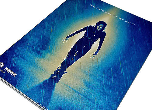 Klicke auf die Grafik für eine vergrößerte Ansicht

Name: fotografias-del-steelbook-azul-de-el-cuervo-en-uhd-4k-y-blu-ray-original (8).jpg
Ansichten: 54
Größe: 299,6 KB
ID: 416609