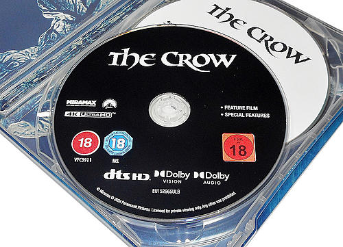 Klicke auf die Grafik für eine vergrößerte Ansicht

Name: fotografias-del-steelbook-azul-de-el-cuervo-en-uhd-4k-y-blu-ray-original (10).jpg
Ansichten: 47
Größe: 281,8 KB
ID: 416611