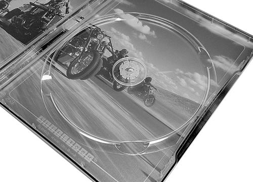 Klicke auf die Grafik für eine vergrößerte Ansicht

Name: fotografias-del-steelbook-black-chrome-de-furiosa-de-la-saga-mad-max-en-uhd-4k-original (11).jpg
Ansichten: 45
Größe: 213,7 KB
ID: 429310